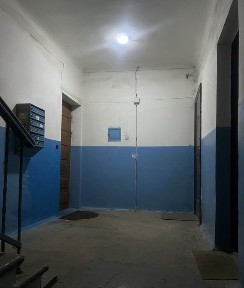 Продам 3 кім Сталінку під бізнес