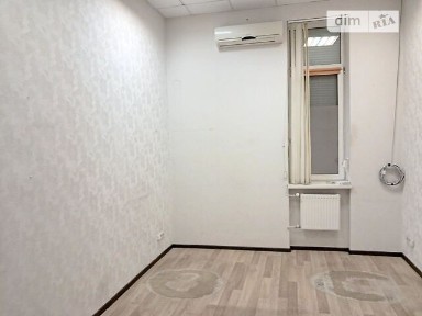 Здається комерційне приміщення на вул. Рилєєва, площа 37.5 кв. м • ID 33535166