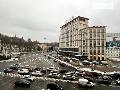 Здається комерційне приміщення на вул. Хрещатик, площа 37 кв. м • ID 32530968