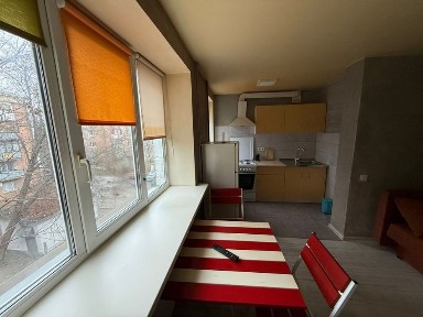 Здам 1- кімнатну квартиру біля метро Дорогожичі.