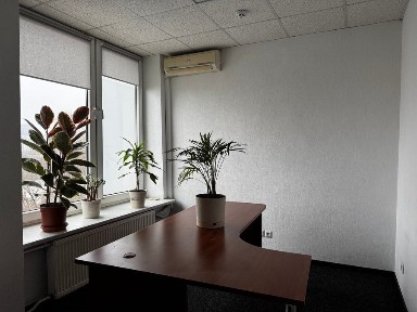 Киев, Болсуновская ул., 8