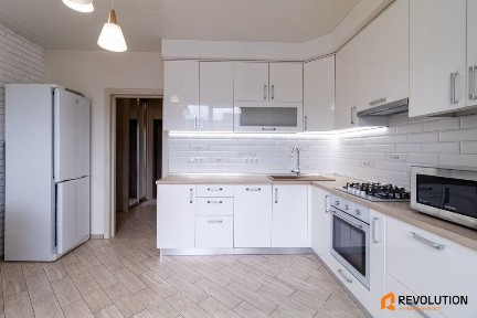 Без% ЖК Park Land, Практична 3, ГАЗ, 1-кім, 8 пов.