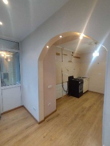 Реальна Велика 2-х кім. квартира вул. Кониського \Тургенівська Цирк