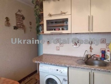 ПРОДАЖ 1к квартири біля метро Житомирська/Академмістечко Вул Ушакова 4