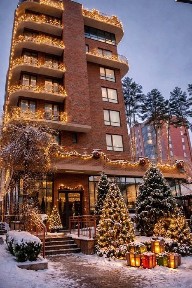 Центральний парк! Простора євро 3к квартира 71м2!Мінімальне оформлення!