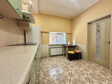 Хороша 1к з РЕМОНТОМ, меблями і технікою, БЕЗ комісії