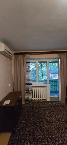 Сдается 2 ком. хрущевка 3/5, в районе дворца спорта