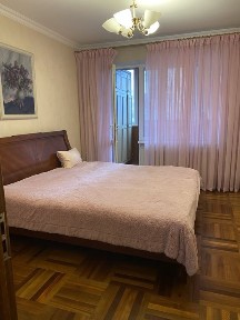 Уютная 3 х квартира Глушко возле Формы