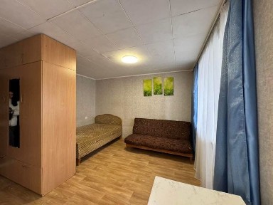 Однокімнатна квартира (гостинка студія)