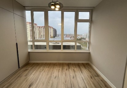 Продаж 2-кімнатної квартири 80.7 м², Вінницька вул.