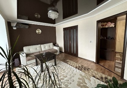 Продажа 2-комнатной квартиры 54.8 м², Молодежная ул.