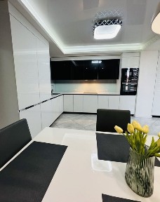 Продажа 3-комнатной квартиры 118 м², Старогородская ул.