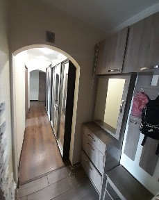 Продажа 3-комнатной квартиры 66 м², Заречанская ул.