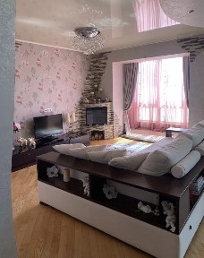 Продажа 2-комнатной квартиры 72 м², Институтская ул.