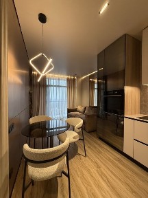 Продається стильний 1-кімнатний пентхаус.