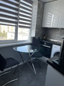 Продам 3 ком. квартиру метро Победа