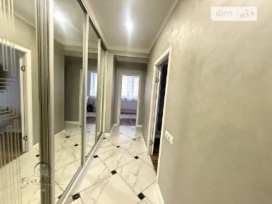 Продаж 3к квартири 73 кв. м на просп. Коцюбинського • ID 33828368