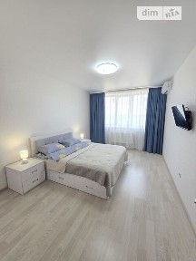 Здам подобово 1к квартиру на вул. Одеська 45 • ID 33625203