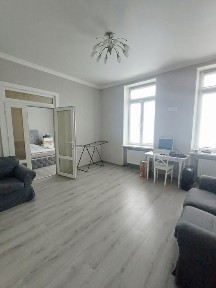 Продається ТРИкімнатна квартира з меблями