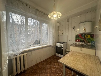 Аренда 2-комнатной квартиры 45 м², Короленко ул.
