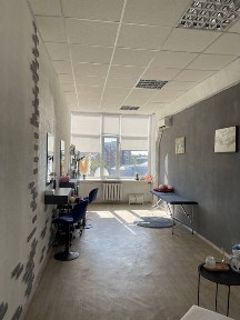 Здам офіс з новим ремонтом в 3 хвилинах від метро Наукова