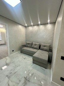 Продається 2км квартира в новобудові