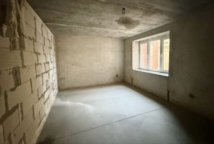 ПРОДАЖ 3 кім вул. Тарнавського