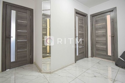 Пропонується до продажу 2-кімнатна квартира на вул. Коновальця