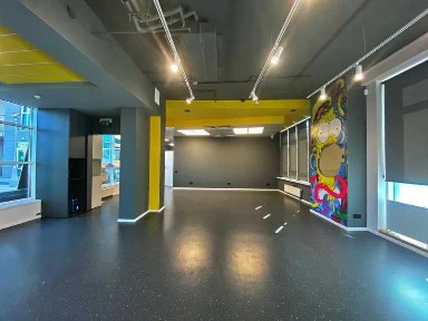 1-й пов. 225м², ЖК Тріумф, Звіринецька, свіжий ремонт, панорамні вікна