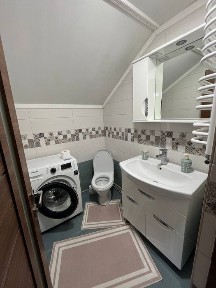 Будинок у Карпатах