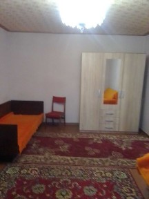 здають 1 кімнатнy чешкy на Розсошенцях з 20 грyдня