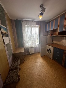 Продам 3-х кімнатну квартиру пр-т. Червоної Калини (Маяковського) 7-А