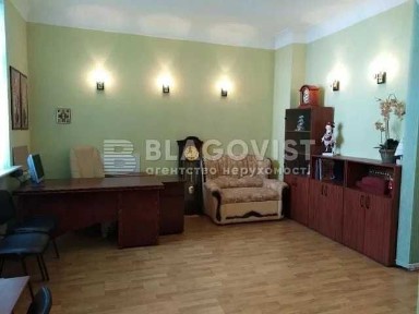 Продаж квартири/офіс Поділ, метро Тараса Шевченка