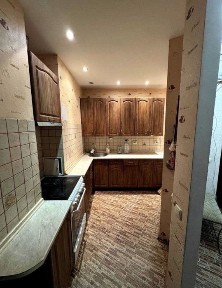 Продаж 2к квартири 82 кв м вул. Сімʼї Стешенків Леся Курбаса