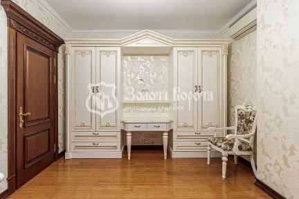 Квартира, 4к. Євроремонт. вул. Мішуги, 2, Осокорки, Дарницький район