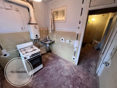 Продаж 2к квартири під ремонт Шосейна/Яхт клуб на 3 поверсі з 5