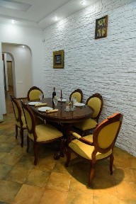 Продается 4к/к в коттедже, в центре города