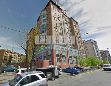 Продаж фасадне приміщення, вул. Почайнинська, 70, Поділ