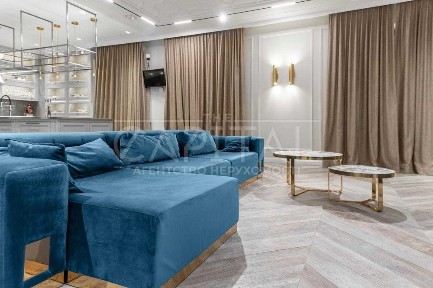 Продаж / Будинок / Лютеж