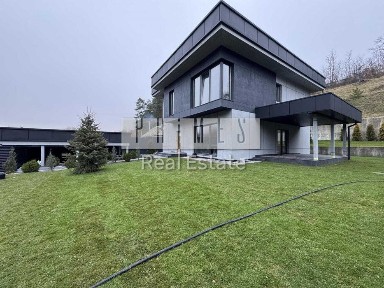 Продаж будинку в КМ Белгравія, Дмитрівка, Житомирське шосе