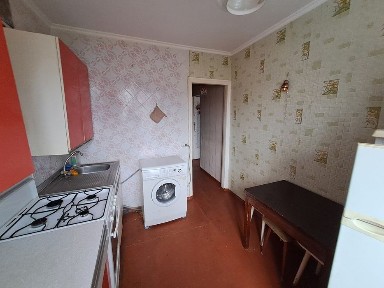 Продам 2к. квартиру на Парковой Чорноморськ