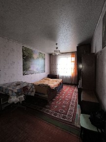 1 комнатная малосемейка в начале пр. Слобожанского