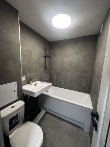 Продається 2 кімнатна квартира