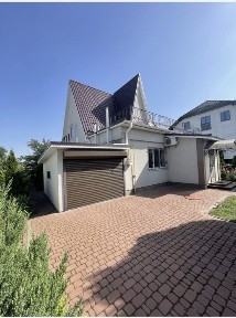 Оренда будинку в центрі міста