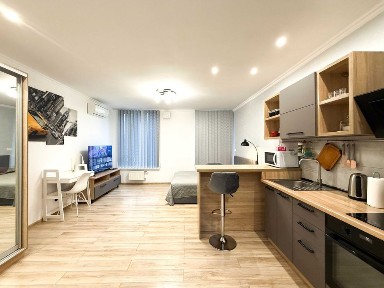 Оренда Просторої студії 32 м² в ЖК Комфорт Таун, вул. Березнева 16