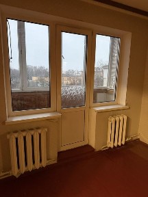 2 кімнатна квартира на Небесній Сотні