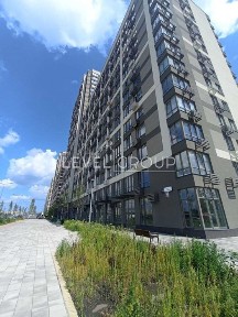 Оренда приміщення 77 кв. м в ЖК Варшавський.