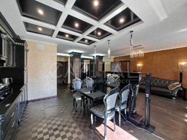 Продаж / Квартира / 83 м2 / ЖК Сонячна брама / Голосіївський район