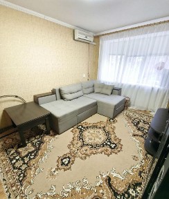 Продаю 2 кімнатну квартиру. Ліски