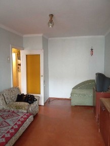 Центр вулиця Довженка оренда квартири на півроку